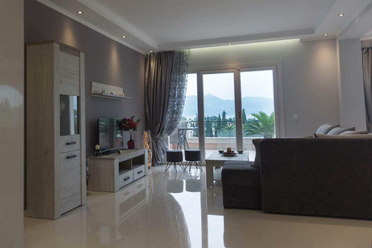 Sunshine Home 3 With Sea View Alepou Exterior photo